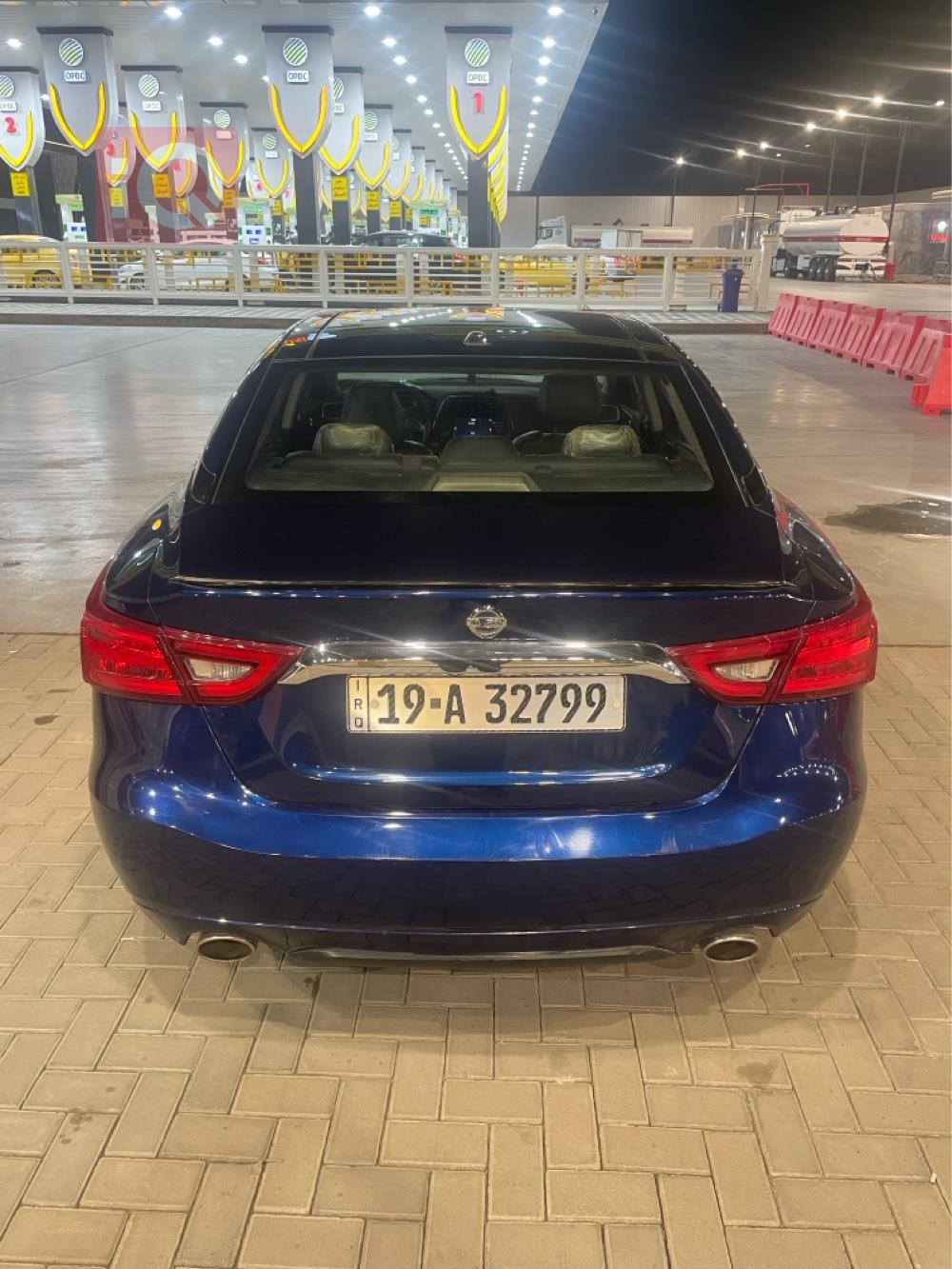 نيسان ماكسيما